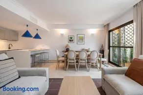 Hidden Gem 4 Bdr House Just Renovated on the Beach - Image 5