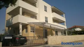 Apartmani Korenika - Image 1