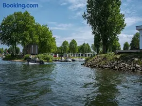 Maison avec terrasse | Vue lac - Image 3