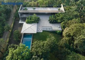 LohonoStays Villa Gomti - Image 1