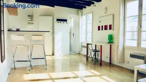Cosy 25 sqm Studio in Heart of Paris - Image 1