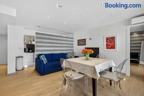 MC Apartment with Parking - Image 2