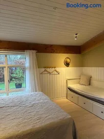 Spacious Holiday Home Near Beach And Nature - Image 4