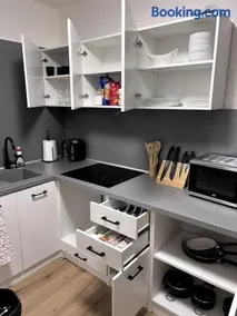 1 Izbovy Apartman - Širšie Centrum - Image 4