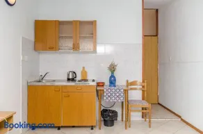 Studio Apartments Klara and Rio - Image 2