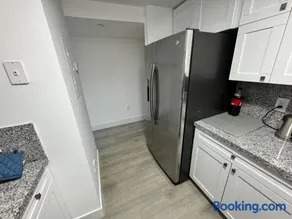 Apartamento en kendall Miami 2 Habitaciones y 3 baños - Image 2