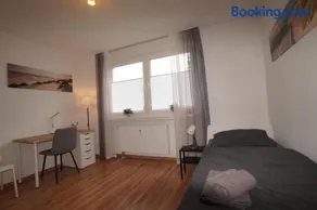 Work & Stay 3 Room Apartment - Image 3