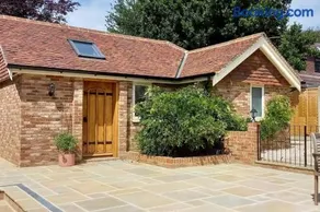 Brand new annexe on border of the Southdowns. - Image 1