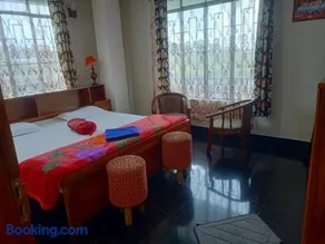 Vibgyor Hotel - Image 2