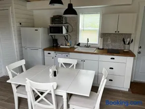 Tiny Farm Retreat Near Miami, Nature and Animal Experience - Image 4