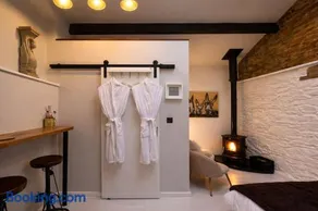 All three cottages at Lough Sillan House - adults only - dog-friendly - Image 3