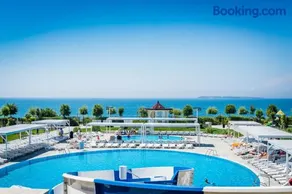 Premier Fort Beach Hotel - Image 1