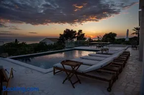 Villa Stone house - Image 4