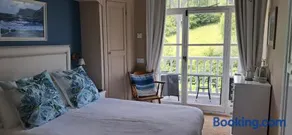 The Poplars Guest House - Image 2