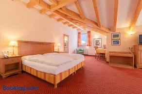 Hotel Schopfenhof - Image 1