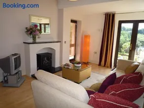 Grove Lodge Holiday Homes 2 Bed by Trident Holiday Homes - Image 2