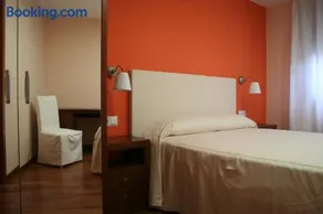 Apartaments Tarrega Lagranja HUTL-00072 - Image 4