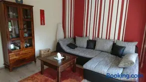 Hansis Lodge - Image 4