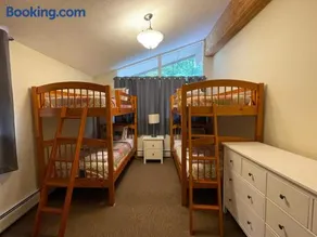 The Killington Chalet 2-Hot Tubs, Sauna, 24 Pair Boot and glove Dryer - Image 3