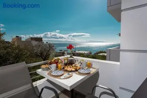 Avra 1 modern seaview home - Image 2