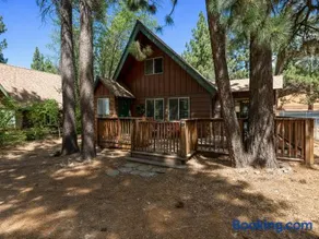 Far Enough Cabin - Chalet Style Cabin, Foosball, Smart TV, BBQ, Deck - Image 1