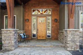 56295 Trailmere Circle - Image 2