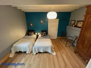 Maison de charme avec piscine - Image 2