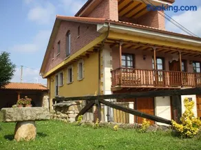 Apartamentos La Corraliza - Image 1