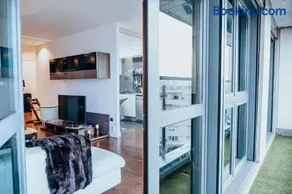 EL SEXTO DE LA PLAYA + PARKING GRATIS - Image 3