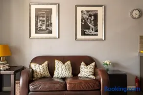 Nr WINDSOR stunning 1 bedroom self contained property in Burnham near Heathrow - Image 5