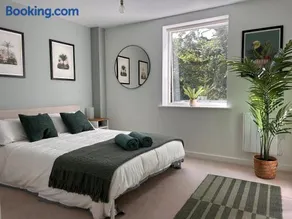 Cloud Serviced Properties - Lovely One Bed with Sofa bed - Bracknell - Image 4