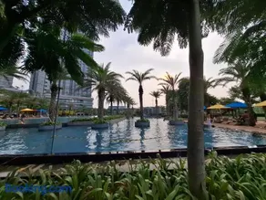 PIK Gold Coast Seaview apartment - Image 2
