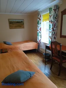 Enecopia Bed & Breakfast - Image 4