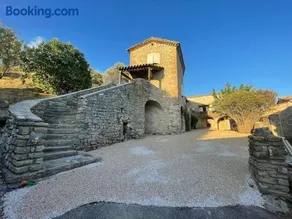 Mas SOGUSTHENNA - Image 2