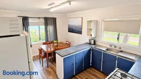 Family Beachside Shack - Image 3