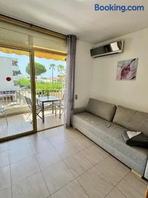APARTBEACH INTERNACIONAL 1 RESIDENCIAL y PISCINAS - Image 2