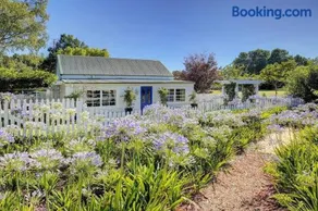 Hideaway Cottage - Your Southern Highlands Escape - Image 1