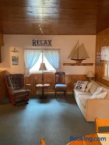 Cozy Bear Cottage - Image 2
