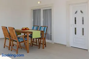 Robinzon Villa Zavala - Image 4
