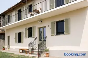 Panoramic Monferrato Villa with Amazing Views - Image 1