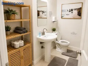 Modern Private Suite, Near Disneyland and LAX - Image 4