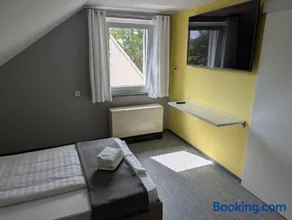 Apartment - Image 4
