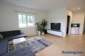 Pinetree Villa - Image 1