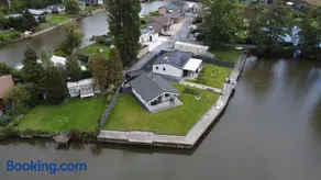 Welkom Bij Mario, Een Charmante Chalet Gelegen Aan Een Vijver In Bosrijke Omgeving Waar Je Tot Rust Kan Komen. - Image 4