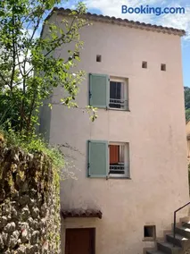 Maison bord de rivière - Image 2