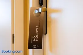 Arena Málaga Suites - Image 2
