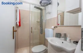 Studio rooms Bakar - Image 4