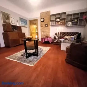 The Vintage Apartment - Image 3