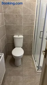 Heeneys Lodge B&B - Image 2