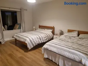 Large Holiday Apartment Enniscrone - Image 5